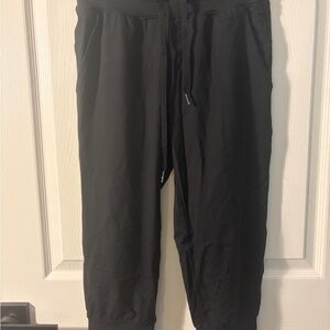 ZYIA Capri Black Joggers